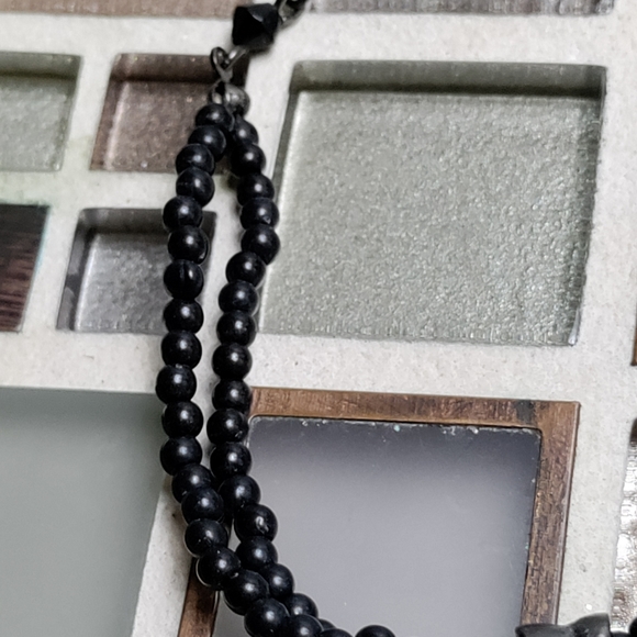 1928 Mourning Red Cross necklace - Picture 7 of 9